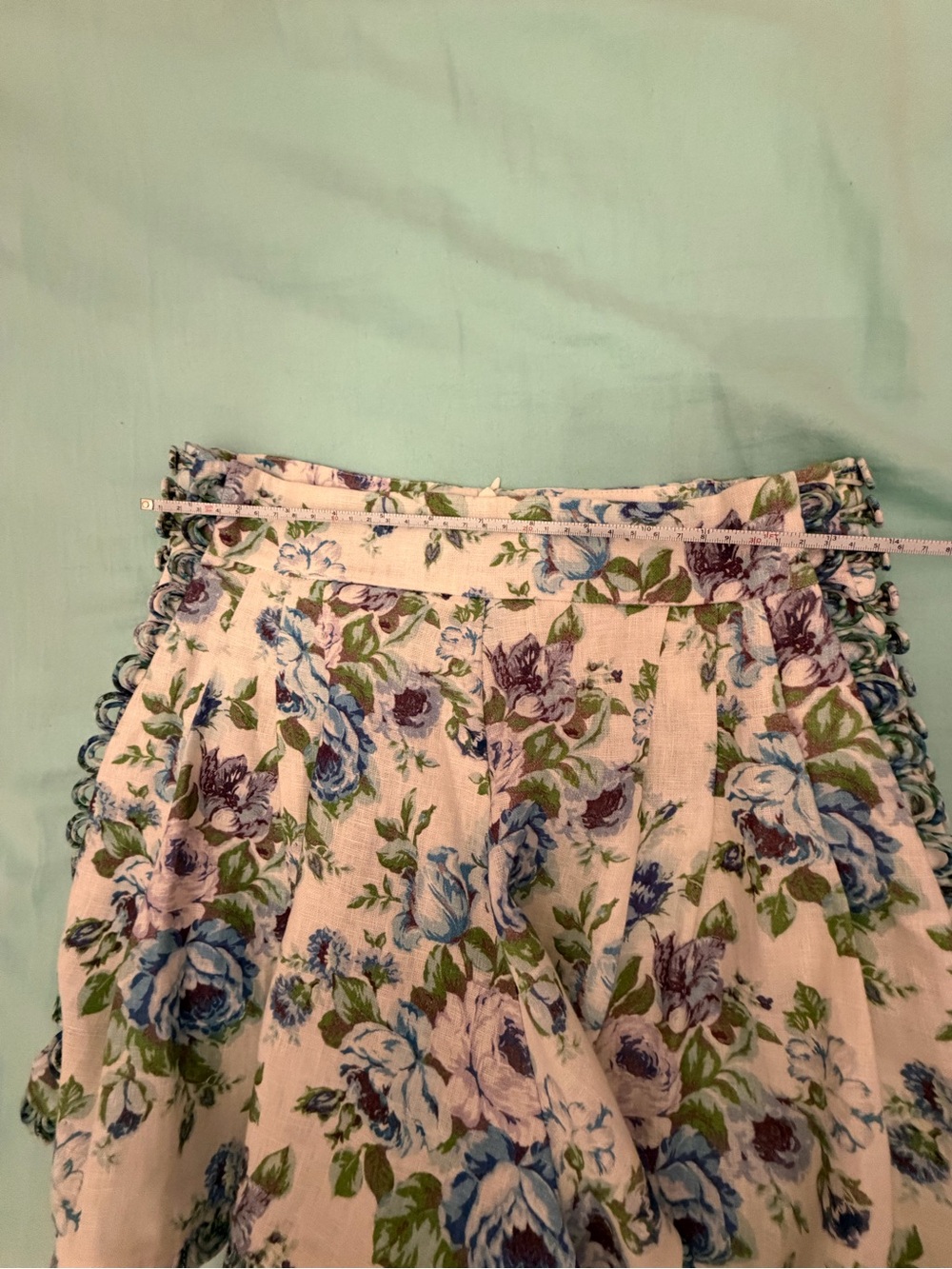Zimmermann Whitewave Shorts Size 1 , US 4-6 - Picture 6 of 9